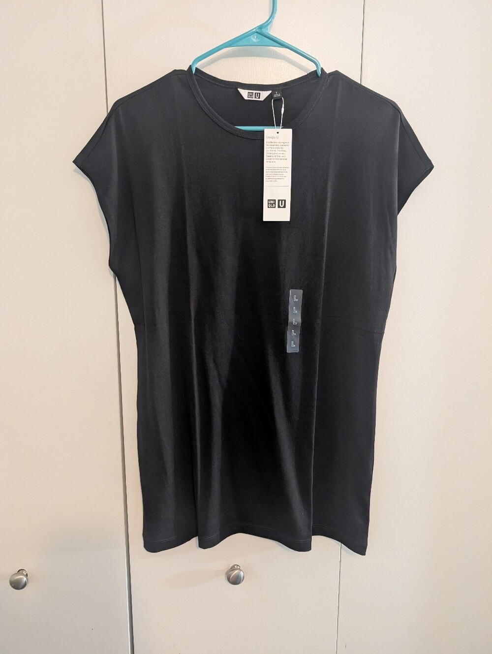 Uniqlo Black Cap-Sleeve Crew Neck Long Tee